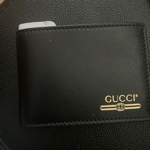 Brand new mens gucci wallet